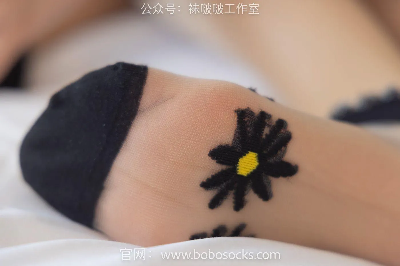 [BoBoSocks袜啵啵]NO.097 稚予-板鞋、玻璃丝短袜、肉丝 [140P]插图